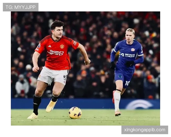 克鲁伊夫式高位压迫如何通过角色转变提升锋线进攻效率